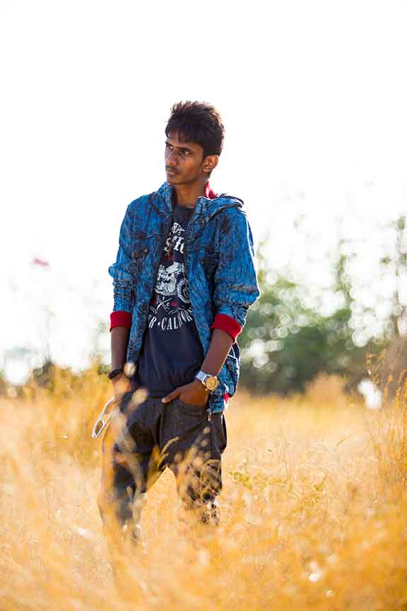 Free Photo | Stylish indian young man photographer wear casual posed  outdoor with dslr photo camera at hands